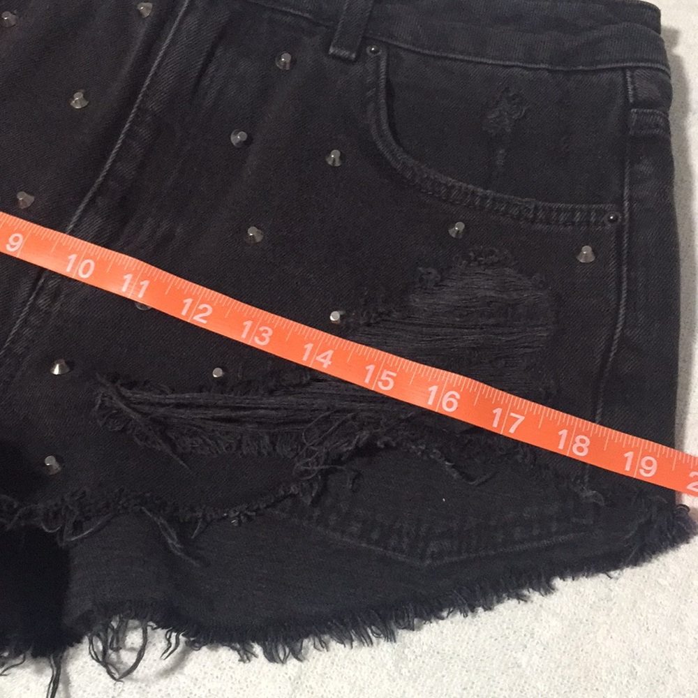 Topshop high waisted Denim shorts - Picture 16 of 16